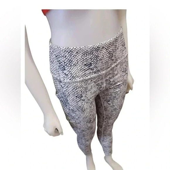 Balance Collection Contender Luxe High  Rise Snake Print Leggings Size Medium - Picture 5 of 10